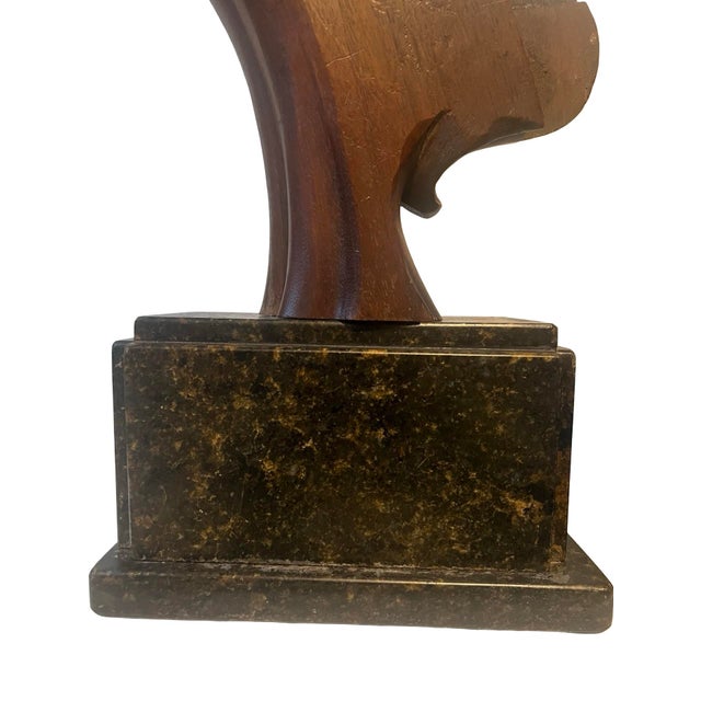 1900s Pair of Hand-Carved Architectural Figures on Marble Pedestals – Art Deco Period For Sale - Image 13 of 16