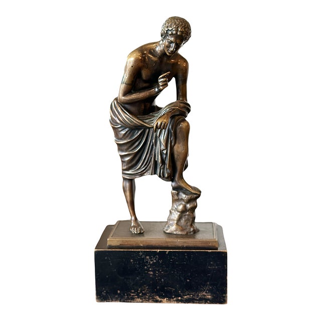 Late 19th Century Grand Tour Bronze of “The Spinario” For Sale