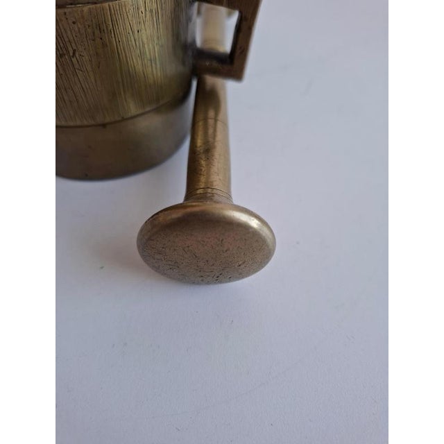 Antique Art Deco Brass Apothecary Mortar and Pestle, Former Czechoslovakia, 1930s, Set of 2 For Sale - Image 9 of 17