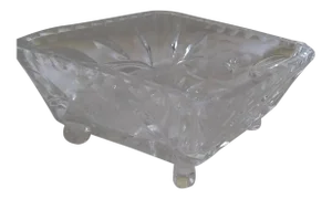 Mid 20th Century Diamond-Shaped French Cut and Etched Crystal Footed Dish