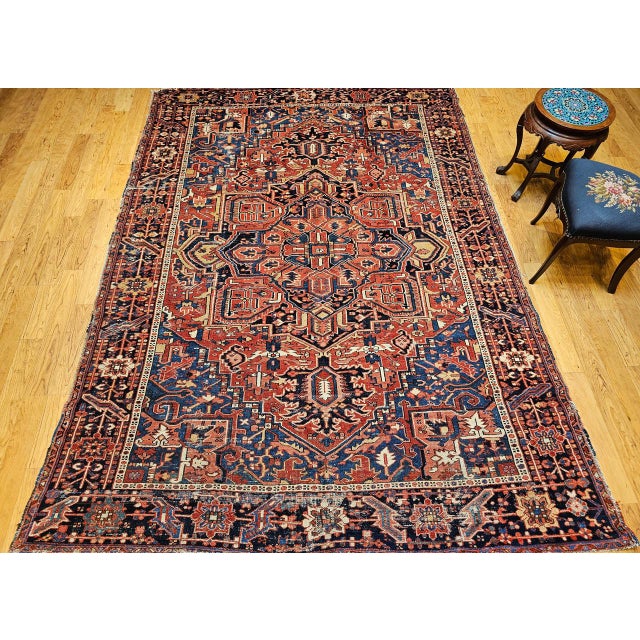 Vintage Persian Heriz Serapi Rug, Hand-Knotted Wool, Geometric Pattern, Rust-Red & Blue, 7x10 For Sale In Chicago - Image 6 of 18