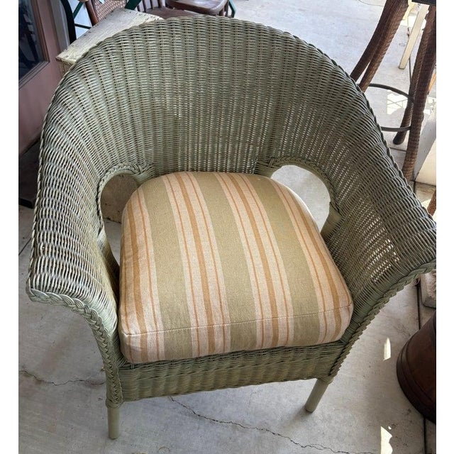 Folk Art 1930s Bar Harbor Wicker Chair in Original Painted Surface For Sale - Image 3 of 7