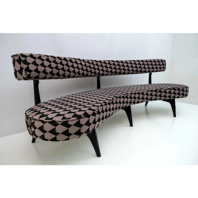 Modern Curved Floating Sofa attributed to Vladimir Kagan, 1980s For Sale - Image 13 of 13