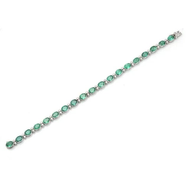 Art Deco Certified 14.15 Ct Emerald Diamond Wedding Tennis Bracelet in 18k White Gold For Sale - Image 3 of 10