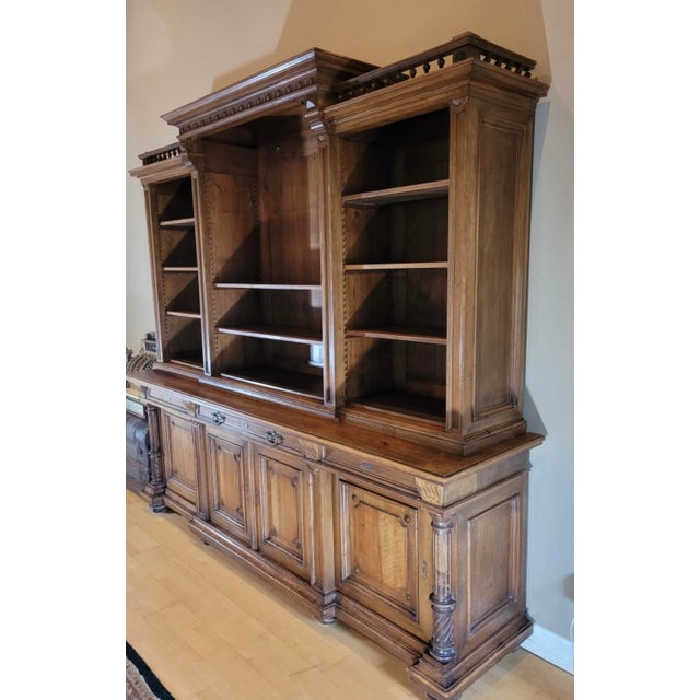 Late 19th Century Large Antique European Breakfront Bookcase Cabinet For Sale - Image 5 of 9