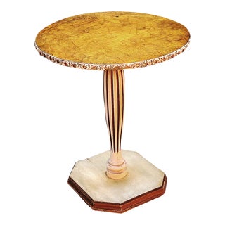 1960s Gilded Hollywood Regency Style Round Italian Eglomise Pedestal Table For Sale