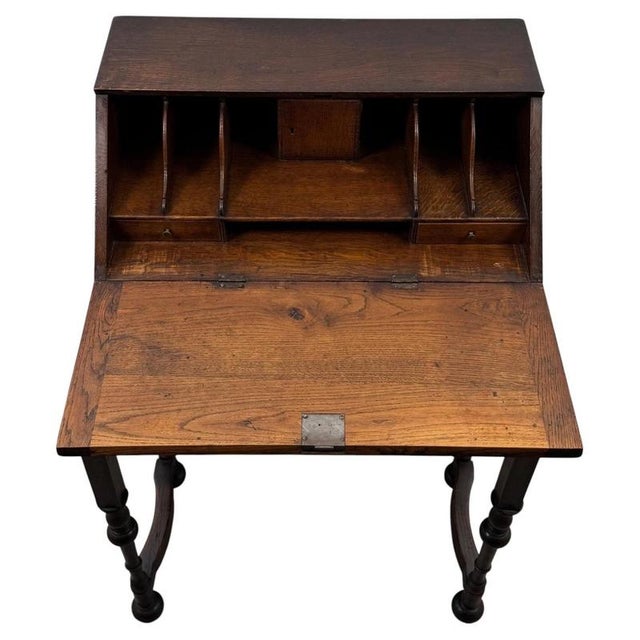 Early 20th Century English Jacobean Oak Bureau with Folding Supports For Sale - Image 3 of 14
