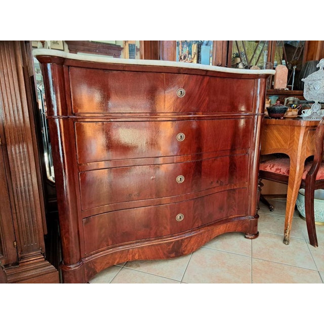 Louis Philippe Chest of Drawers in Mahogany For Sale - Image 4 of 7