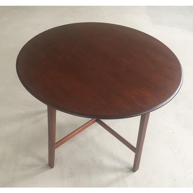 Restored and refinished Danish Art Deco teak side table from the 1930s Beautifull round Danish sidetable in teak with...