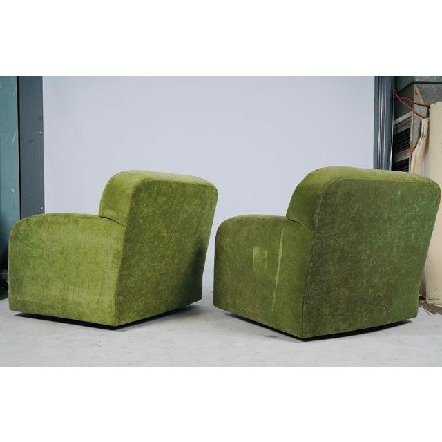 Mid-Century Modern Mid 20th Century Pair of Moss Green Suede Lounge Chairs | Deep Seat Modern Club Chairs For Sale - Image 3 of 5