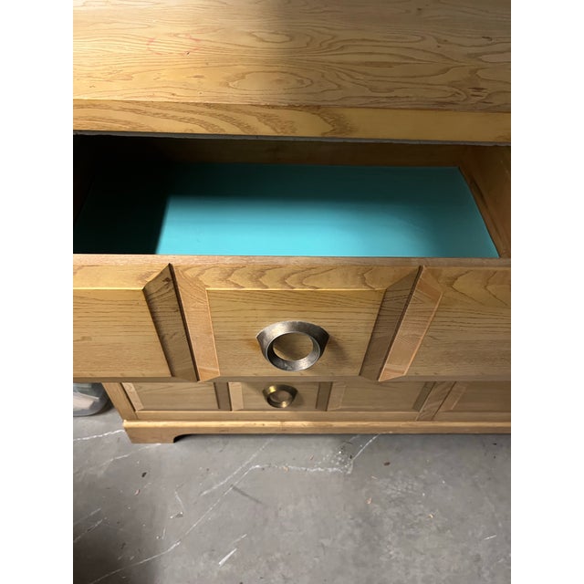 Mid-Century Modern Mid Century Modern Dresser For Sale - Image 3 of 6