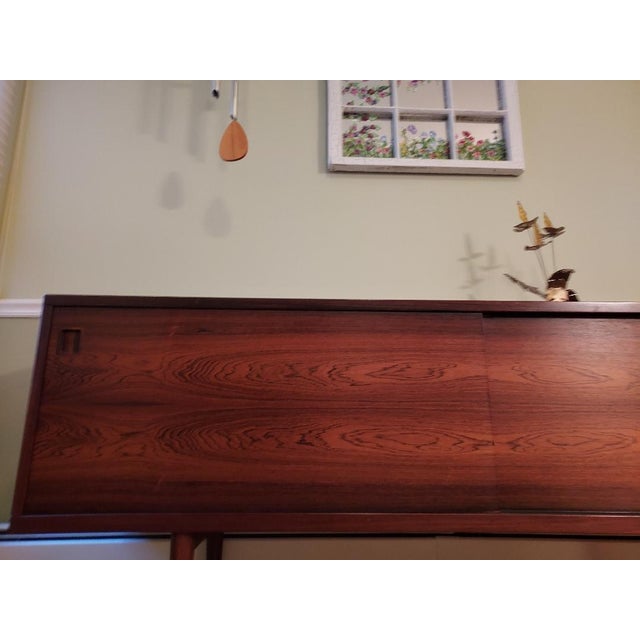Niels Moller Mid-Century Modern Jl Moller Rosewood Buffet For Sale - Image 4 of 6