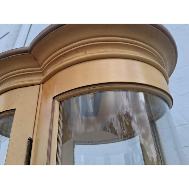 1920's Italian Venetian Regency Tall Clover Form Display Cabinet For Sale - Image 12 of 18