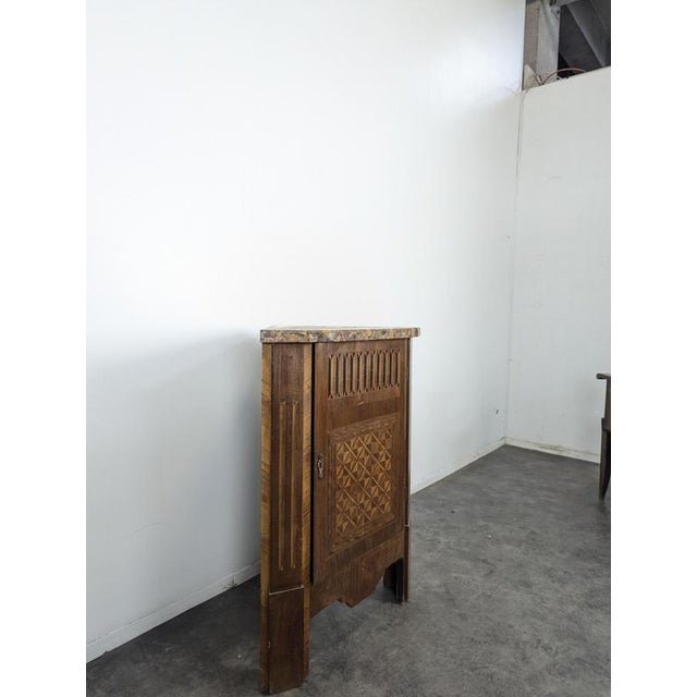 Louis XVI Style Corner Cabinet in Marquetry with Breccia Marble Top, in Very Good conditions.