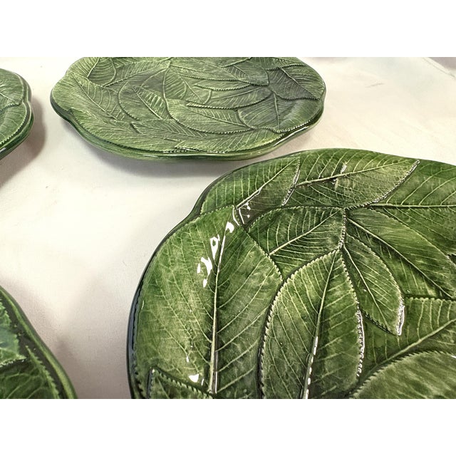 Vintage Italian Majolica Vietri Leonardo Ceramic Leaf Dishes- Set of 6 For Sale - Image 10 of 14