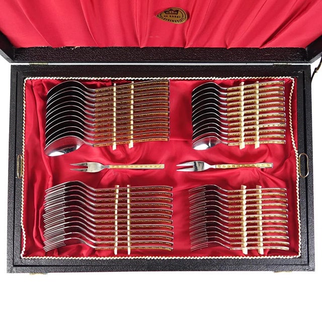 Vintage 24 Carat Gilded Stainless Steel Cutlery Set, Set of 70 For Sale - Image 4 of 14