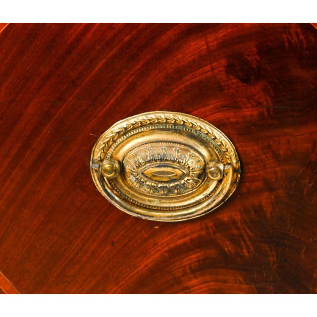 Wood George III Inlaid Flame Mahogany Sideboard, 18th Century For Sale - Image 7 of 18