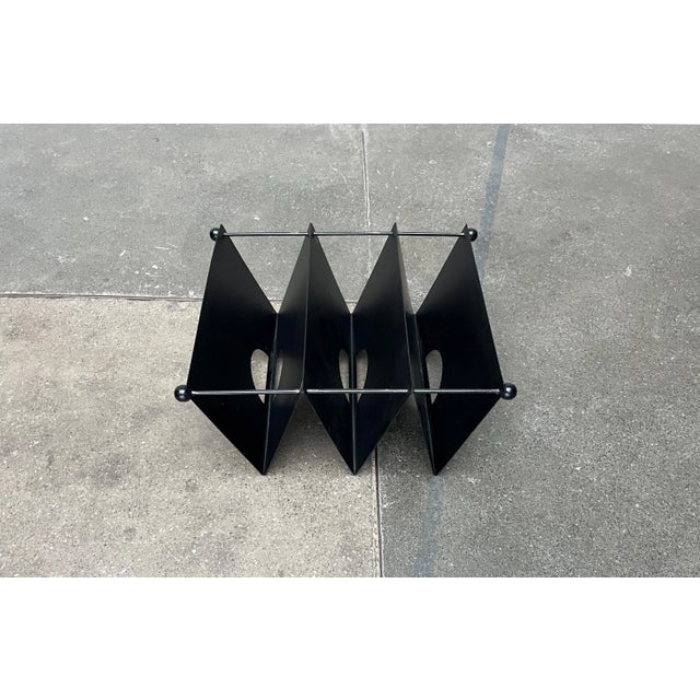 Italian Postmodern Metal Magazine Rack Holder, 1980s For Sale - Image 5 of 18