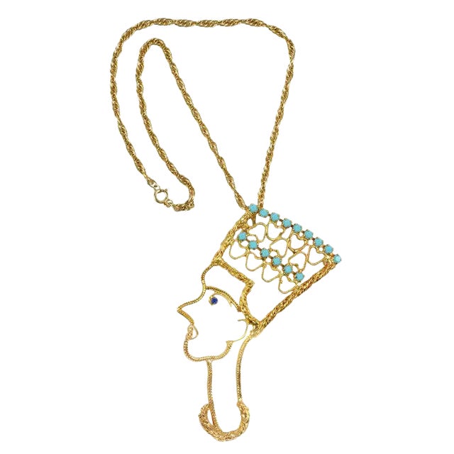 1970s Nefertiti Pendant Necklace For Sale