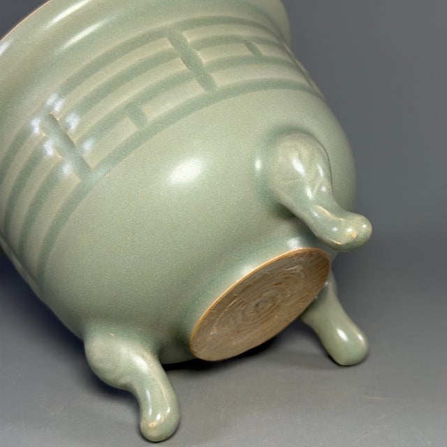 Mid 19th Century Ancient Chinese Longquan Celadon Tripod Censer | One of a Kind For Sale - Image 5 of 8