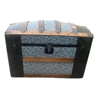 Hard to Find Antique Child’s Blue ‘Dome’ Trunk For Sale