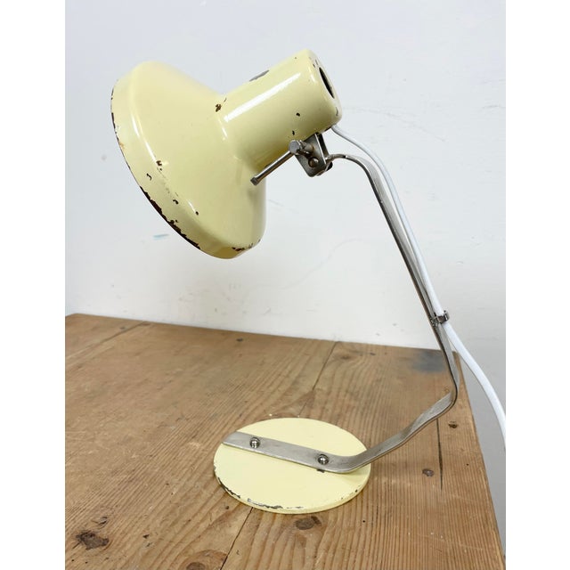 1960s Industrial Beige Table Lamp from Metal Mot, 1960s For Sale - Image 5 of 15