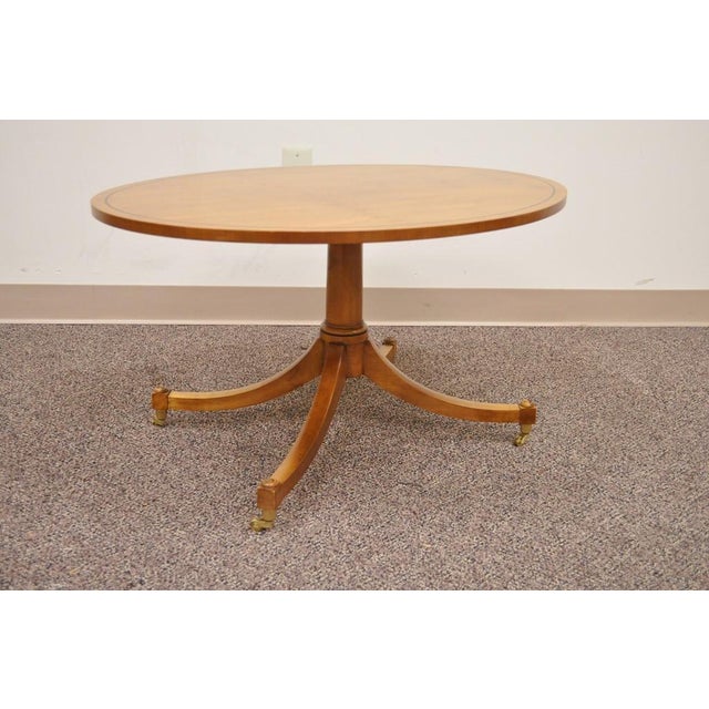 Vintage Duncan Phyfe Baker Furniture Oval Maple Accent Coffee Table