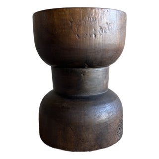 Late 20th Century Hourglass Shape Side Stump Table in Walnut For Sale