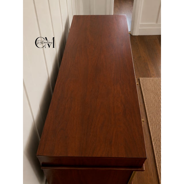 Mengel Furniture Co. Vintage Restored Mid Century Modern Mengel 9 Drawer Dresser For Sale - Image 4 of 7