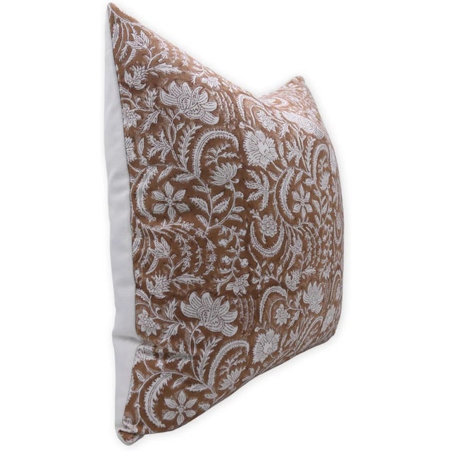 Add a touch of timeless charm to your home with this block print handmade cushion cover. Made from thick white cotton, it...