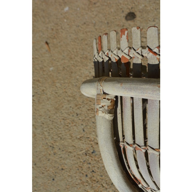 Vintage Albini Style Shabby Gray Bamboo Round Fish Trap End / Side Table With Glass Top For Sale - Image 13 of 17