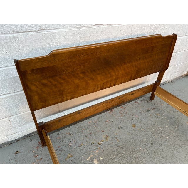 Mid 20th Century Mid-Century Attributed to Russel Wright for Conant Ball Walnut Bed Frame For Sale - Image 5 of 9