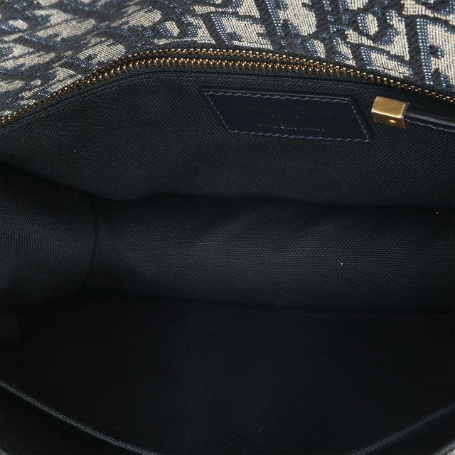 Blue Oblique Dior 30 Montaigne Chain Bag For Sale - Image 9 of 9