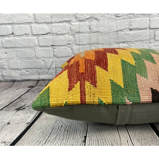 20 x 20 Kilim Pillow Turkish Cushion Natural Yellow Green Pillow Cushion Cover For Sale - Image 4 of 4