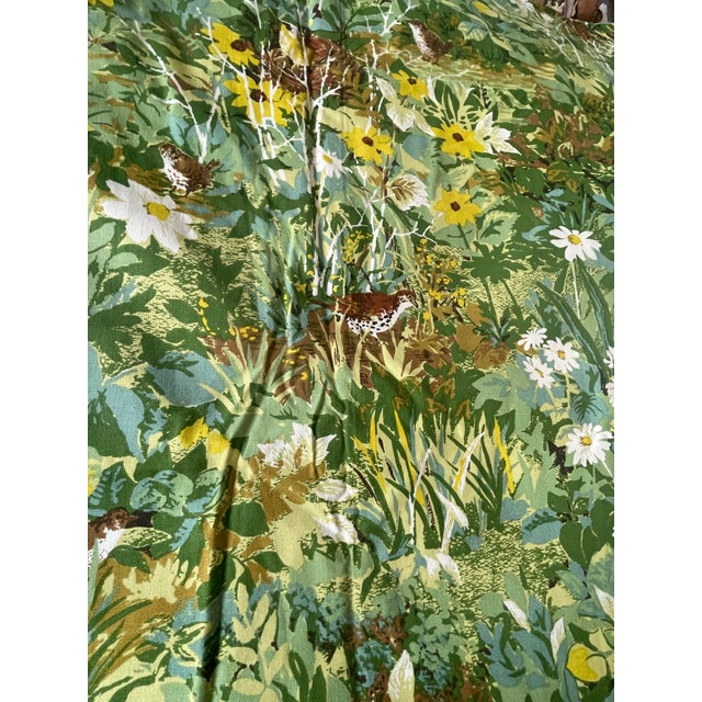 1970s 5 Yds VTG MCM Riverdale Screenprint Floral Cotton Fabric '76. Green, White, For Sale - Image 5 of 8