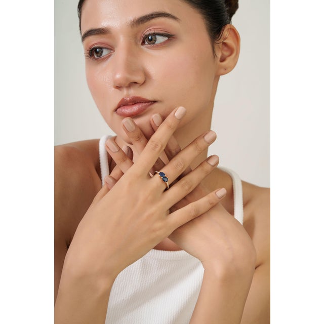 Modern 14k Gold Toi Et Moi Ring Size 7 With 1.45ct Blue Sapphire & Diamonds For Sale - Image 10 of 16