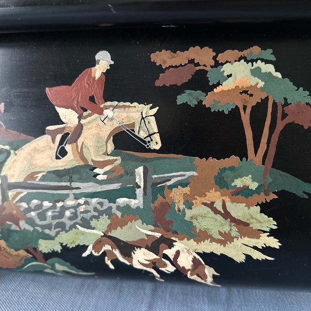 English Late 20th Century Hand Painted Tole Equestrian Horse Magazine Rack Black Metal Vintage For Sale - Image 3 of 12