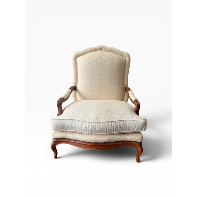 Wood 1990s Baker Furniture French Provincial Louis XV Oversized Fauteuil Chairs For Sale - Image 7 of 13