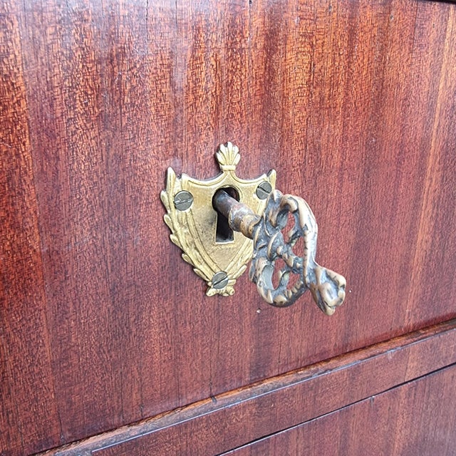 Antique Empire Mahogany Chests of Drawers, 1810, Set of 2 For Sale - Image 6 of 16