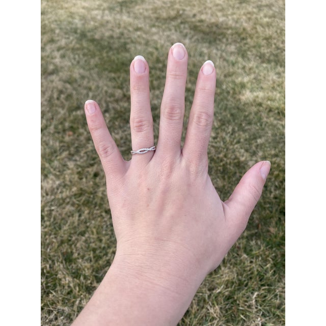 0.33ctw Diamond Crisscross Band Ring, 14k Yellow Gold, Ring Size 6.5 For Sale In Greensboro - Image 6 of 6