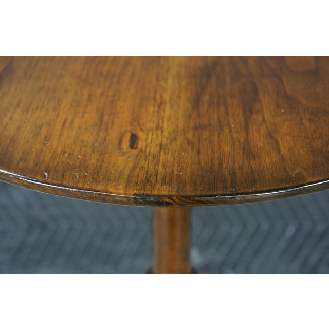 Antique Georgian Style Round Mahogany Tripod Base Candle Stand Wine Side Table For Sale - Image 11 of 18