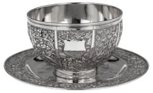 19th Century Chinese Export Silver Finger Bowl & Plate, Wang Hing, 1880s, Set of 2