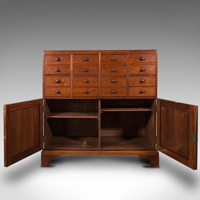 1850s Antique Victorian English Walnut Butler's Cabinet For Sale - Image 4 of 13