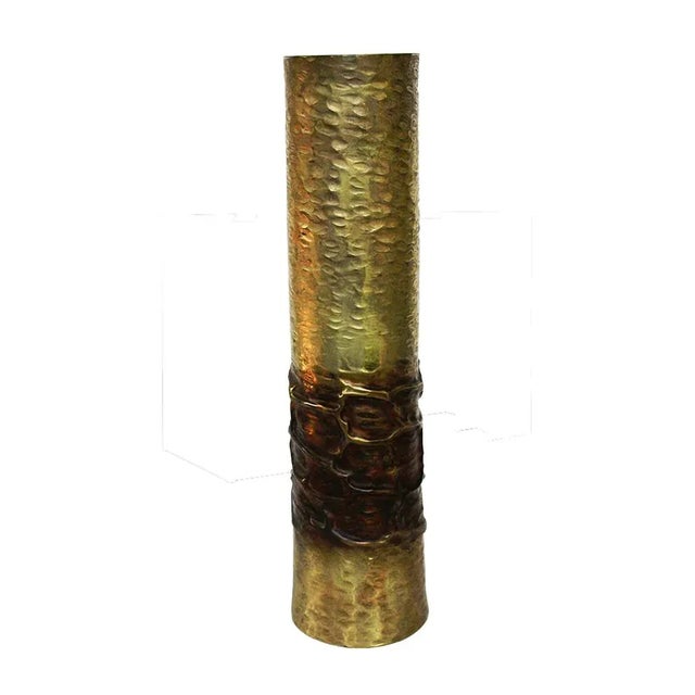 1970s Mid-Century Chiseled Brass and Silver Vase by Mario Pinton for Ateliers des Orfevres For Sale - Image 5 of 5
