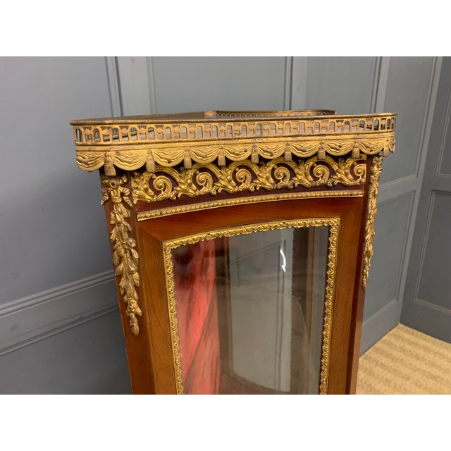 French Mahogany Vitrine by Vernis Martin, 1890 For Sale - Image 9 of 18