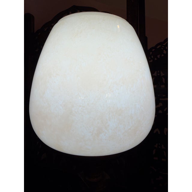 Frederick Cooper Vintage Ralph Lauren Style Old Money Neoclassical Brass Glass Floor Lamp For Sale - Image 4 of 8