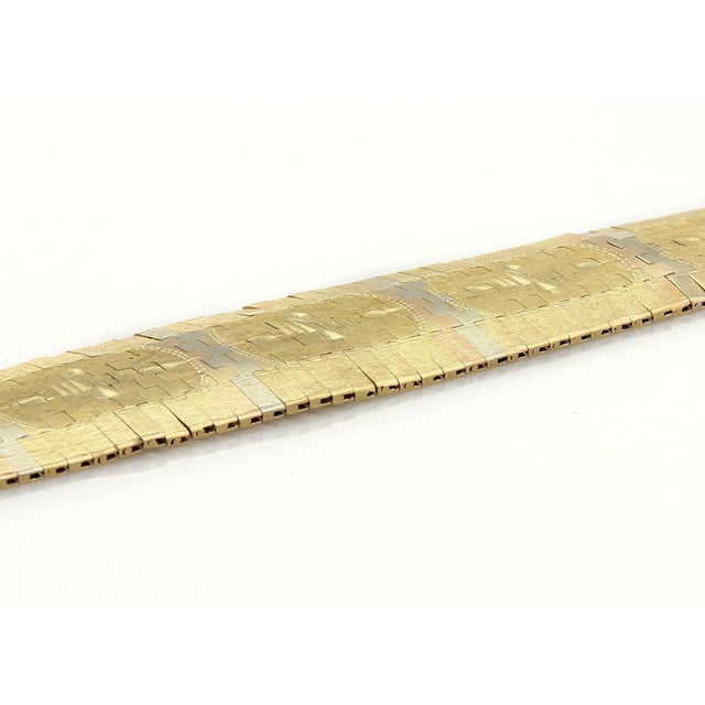 Diamond Cut Design 18k Tricolor Gold Graduated Flex Bracelet 56g For Sale - Image 4 of 5
