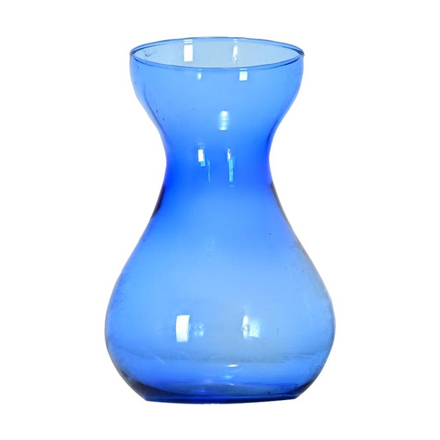 English 19th Century Blue Glass Hyacinth Vase For Sale In Baton Rouge - Image 6 of 6