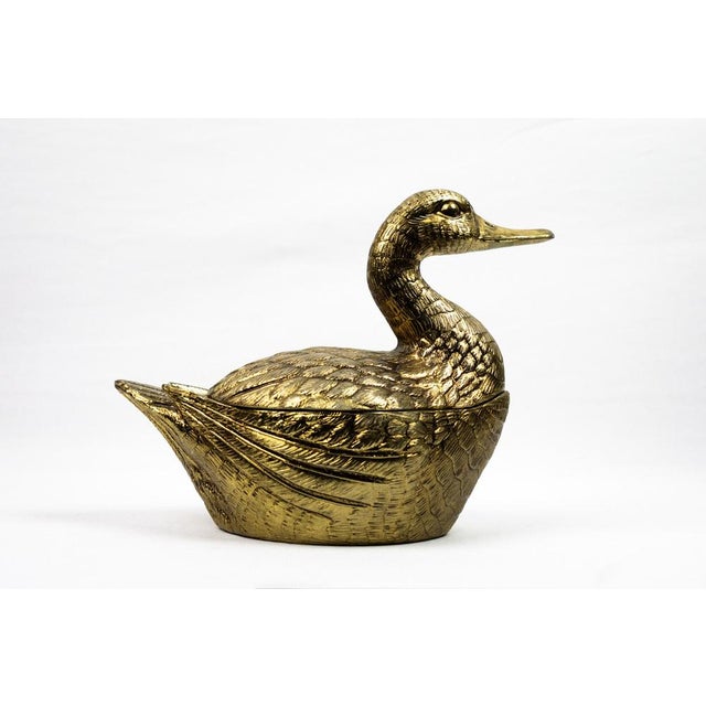 Metal Hollywood Regency Gilt Metal Duck-Shaped Ice Bucket with Hinged Lid and White Lacquered Compartment by Mauro Manetti, 1970s For Sale - Image 7 of 18