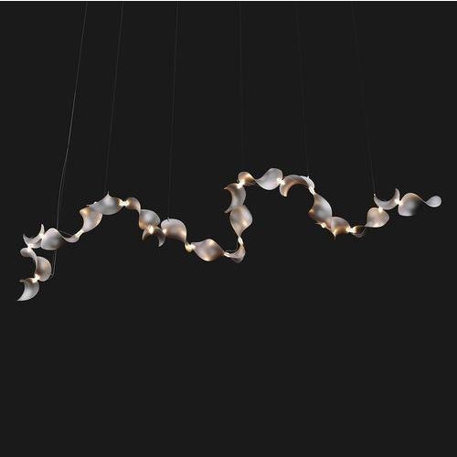 Dune 20 curve chandelier in aluminum with silver anodized finish by moss objects. Dimensions: w 108 x d 376 x h 42 cm....